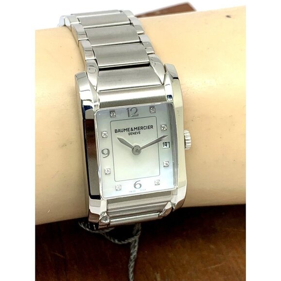 Baume & Mercier Women\'s Watch Hampton Diamond Swiss Quartz Mother of Pearl main image 6